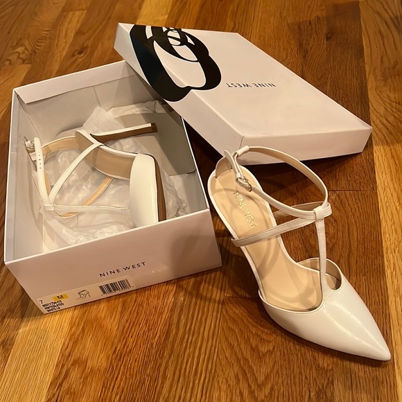 Nine West Shoes - Nine West NWOT nwtixilated 7 M heel white leather